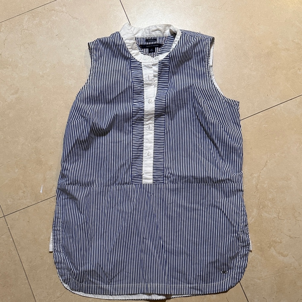 Tommy Hilfiger women Blue and White Striped Sleeveless Top